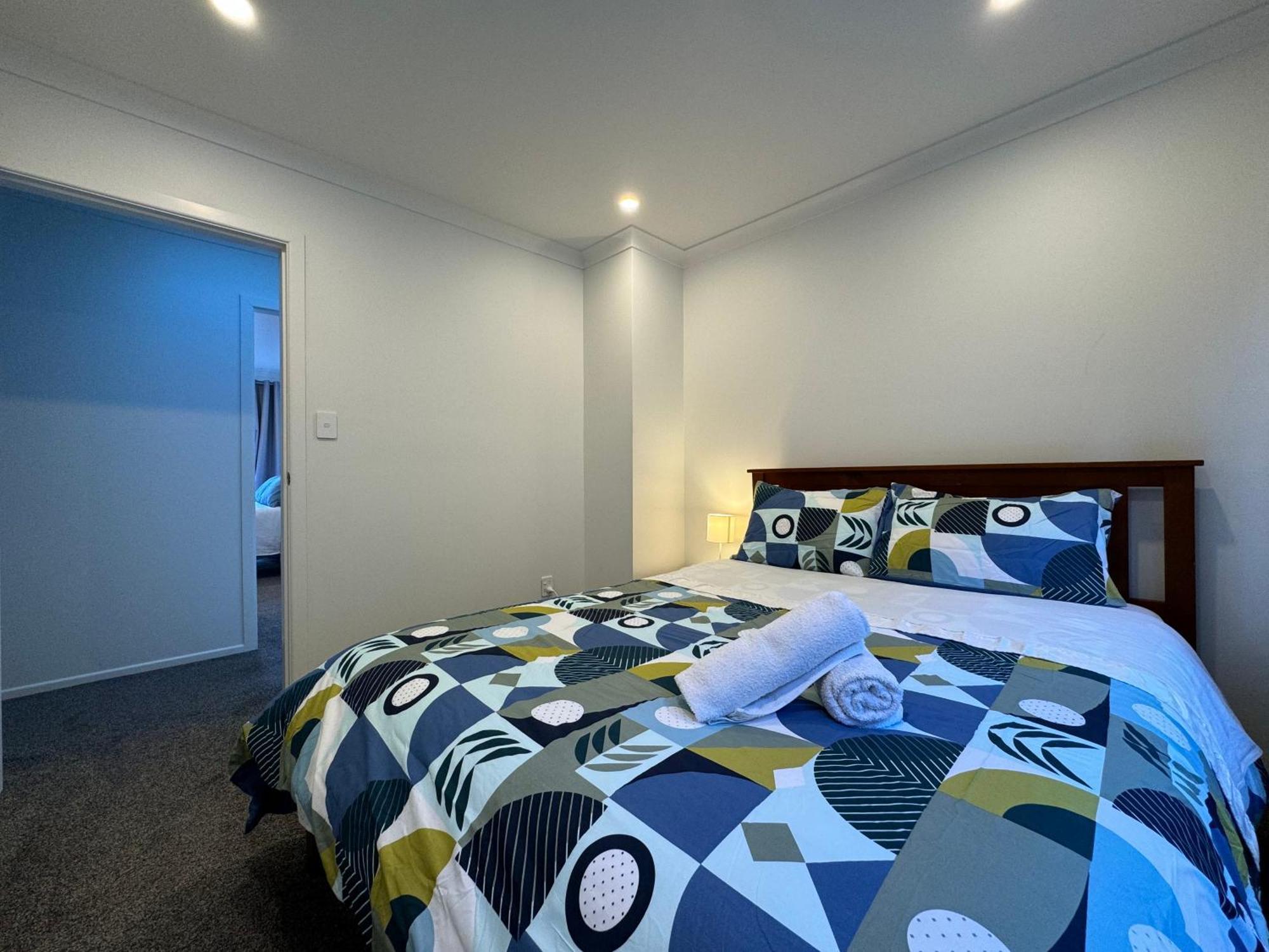 No Party Allowed, Entire Brand New 3 Bedroom Townhouse, Free Unlimited Fibre Wifi And Free Parking 惠灵顿 外观 照片