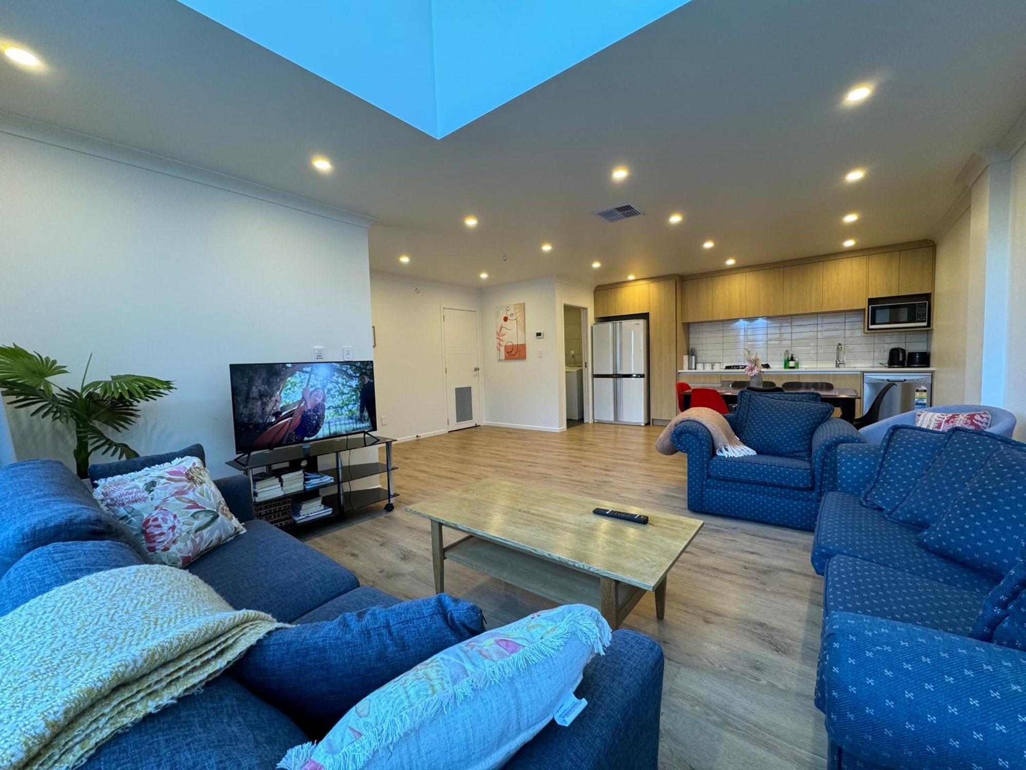 No Party Allowed, Entire Brand New 3 Bedroom Townhouse, Free Unlimited Fibre Wifi And Free Parking 惠灵顿 外观 照片