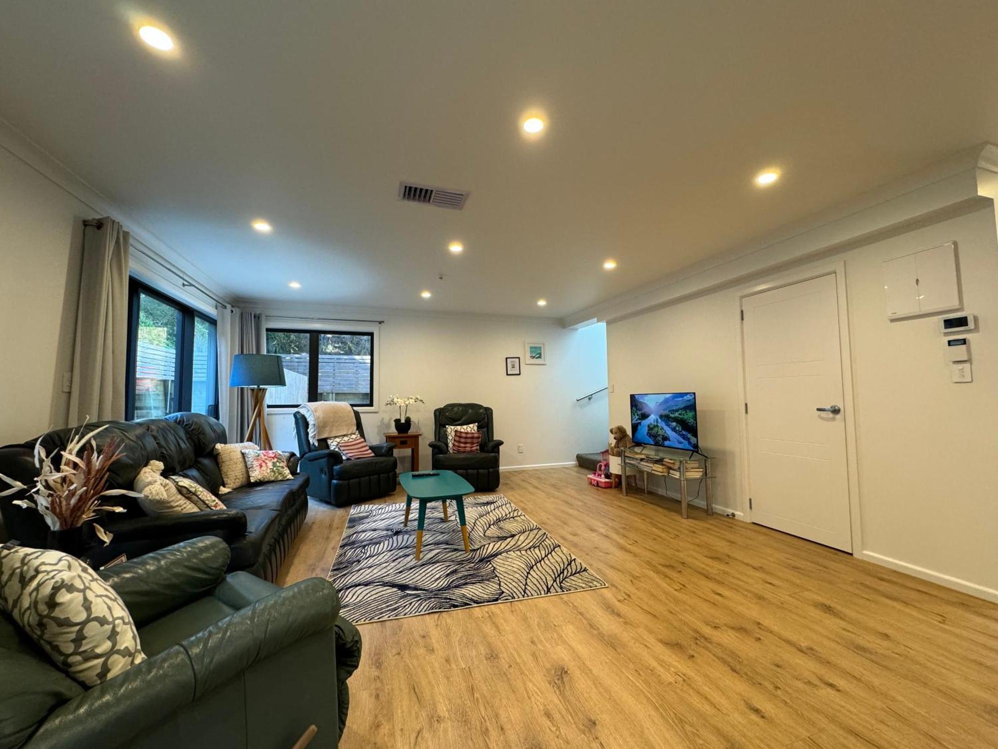 No Party Allowed, Entire Brand New 3 Bedroom Townhouse, Free Unlimited Fibre Wifi And Free Parking 惠灵顿 外观 照片
