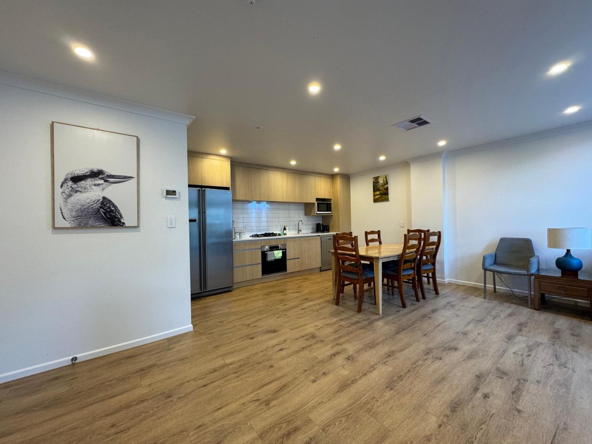 No Party Allowed, Entire Brand New 3 Bedroom Townhouse, Free Unlimited Fibre Wifi And Free Parking 惠灵顿 外观 照片